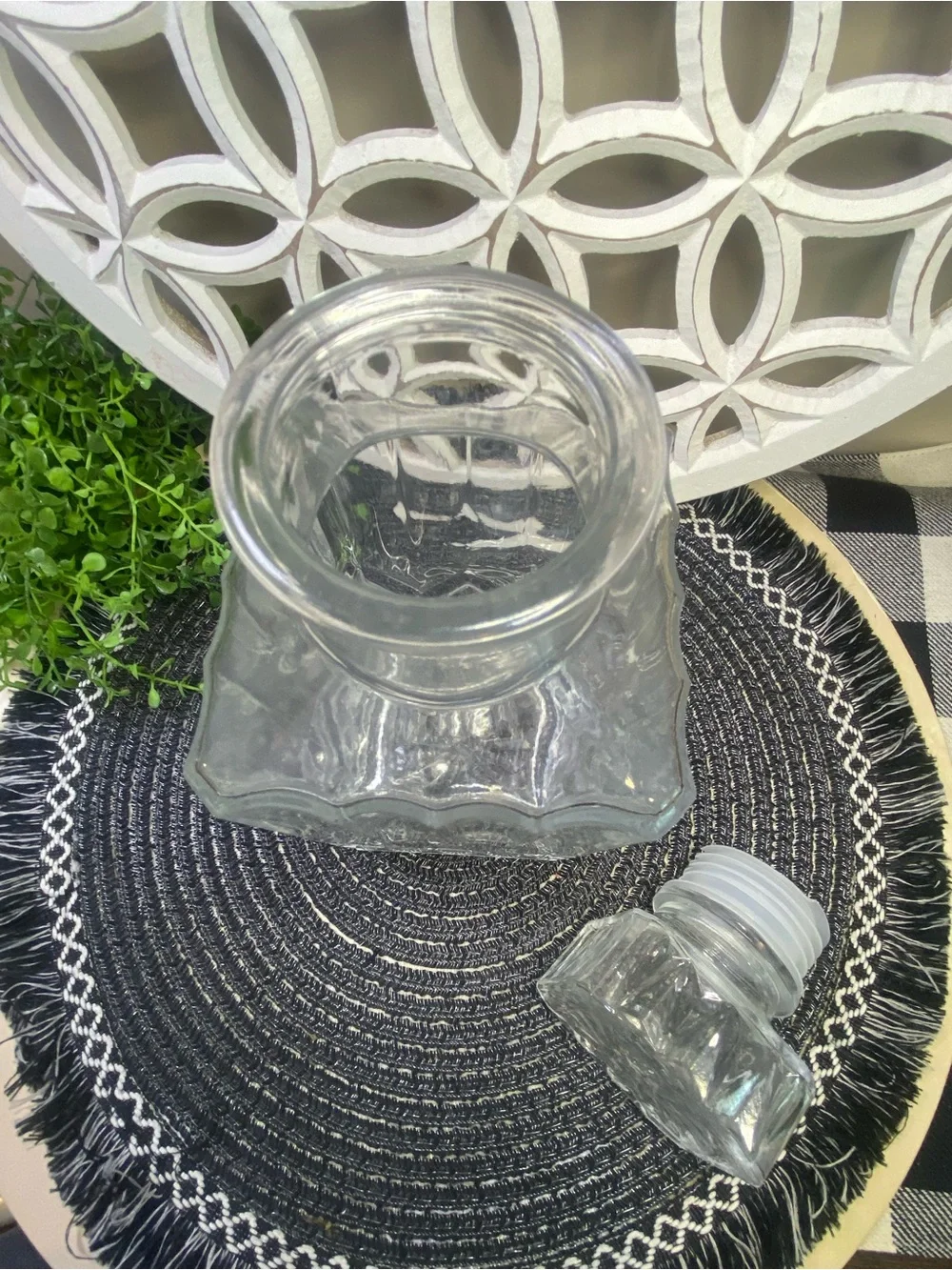 Vintage Bormioli Rocco Square Decanter With Square Topper 32oz & 9‎ 1/2